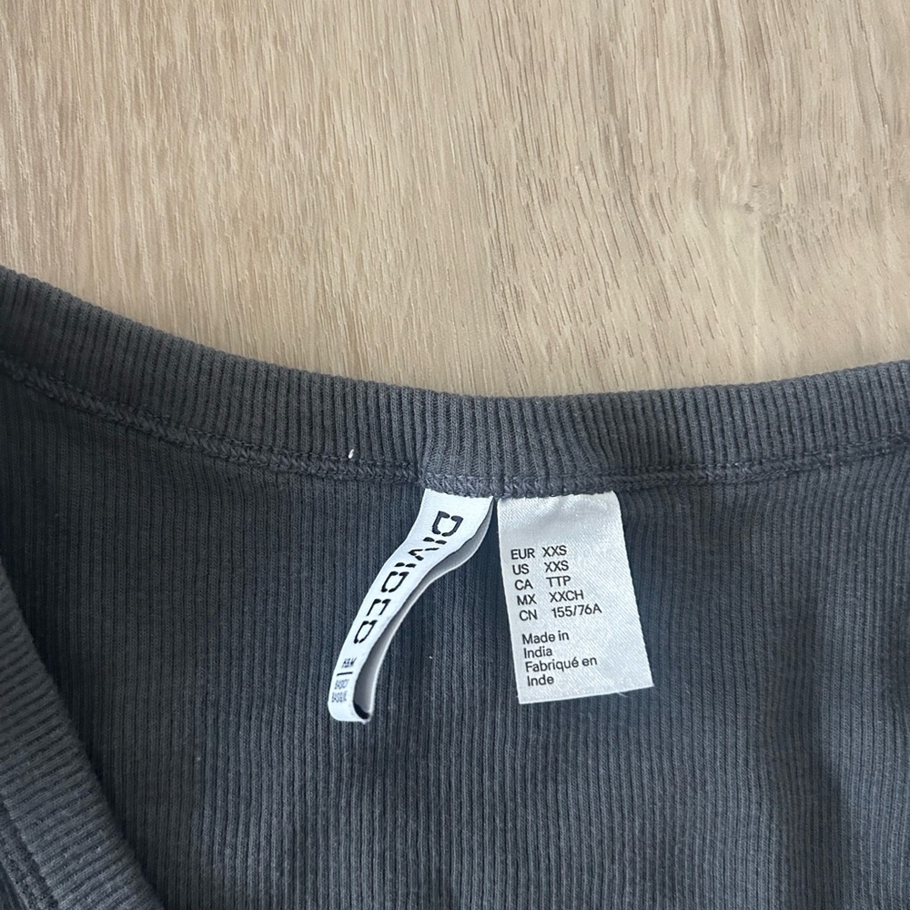 Shirt bundle - Picture 7 of 11